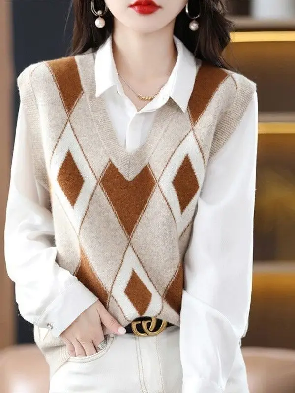 Spring Autumn Loose Women's Camere Knitted Vest Base irt V-ne Outerwear High-end Sweater oulder Pad Commute Sle
Spring Autumn Loose Women's Camere Knitted Vest Base irt V-ne Outerwear High-end Sweater oulder Pad Commute Sle