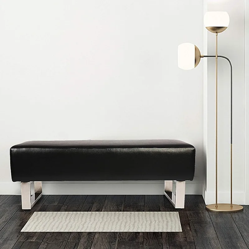 Домашняя. Черная скамейка из искусственной кожи с ножками из нержавеющей стали, подходящая для гостиной, прихожей и спальни.
Домашняя. Черная скамейка из искусственной кожи с ножками из нержавеющей стали, подходящая для гостиной, прихожей и спальни.