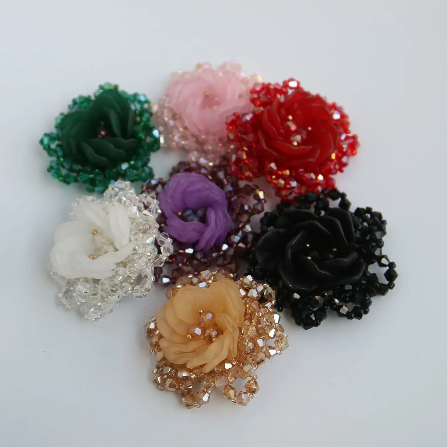3D Flower beaded patches for clothing Sew on patch appliques decorative parches bordados para ropa Embroidery applique clothing
3D Flower beaded patches for clothing Sew on patch appliques decorative parches bordados para ropa Embroidery applique clothing
