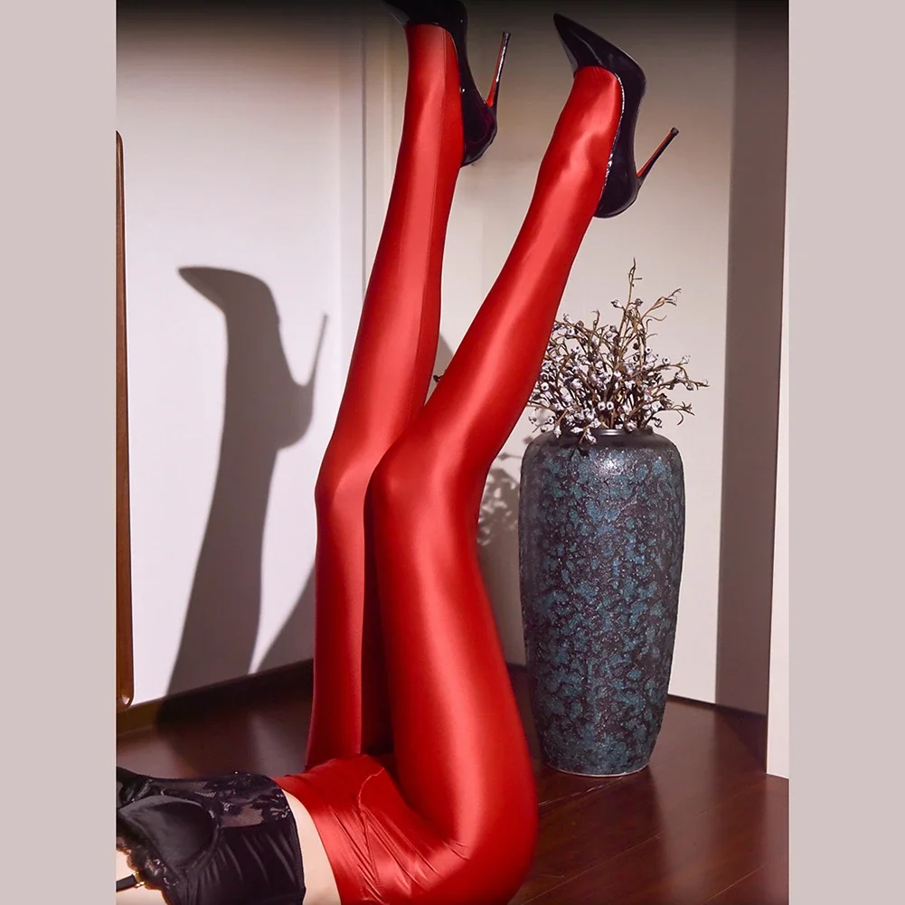 Black Silky Leggings All Seasons Pantyhose Pantyhose Shiny Leggings All Seasons Suitability Brand New Condition High Waist Style 
Black Silky Leggings All Seasons Pantyhose Pantyhose Shiny Leggings All Seasons Suitability Brand New Condition High Waist Style