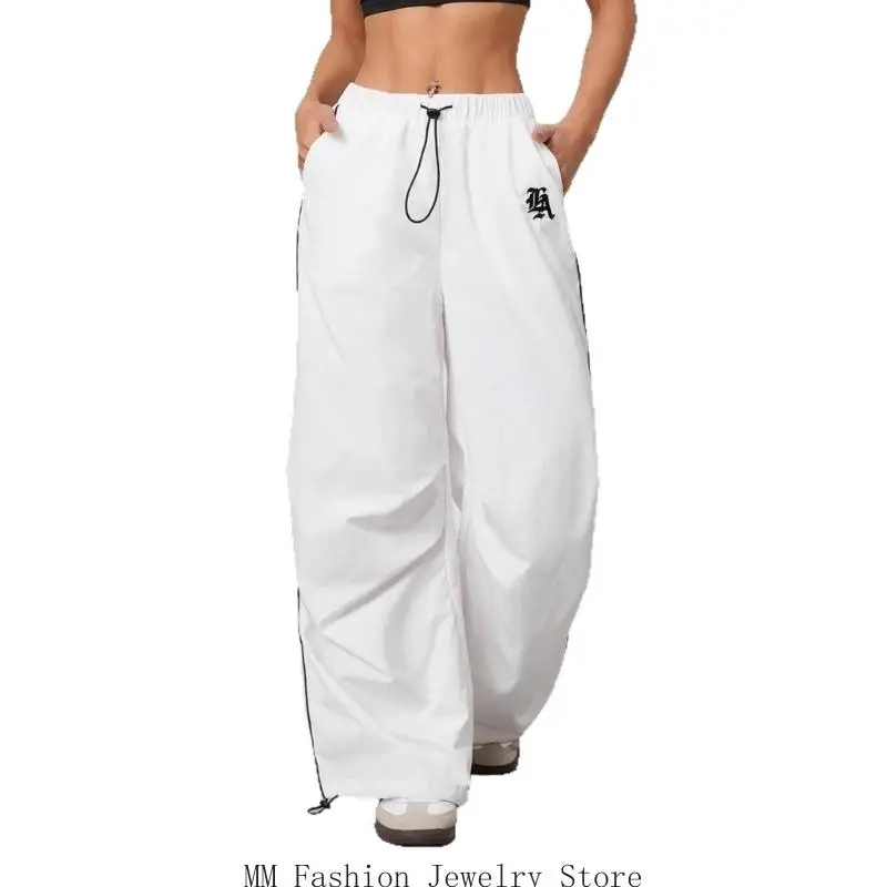 Loose Fit Baggy Parachute Pants for Women's Contrast Binding Jogger Sweatpants D0UB
Loose Fit Baggy Parachute Pants for Women's Contrast Binding Jogger Sweatpants D0UB