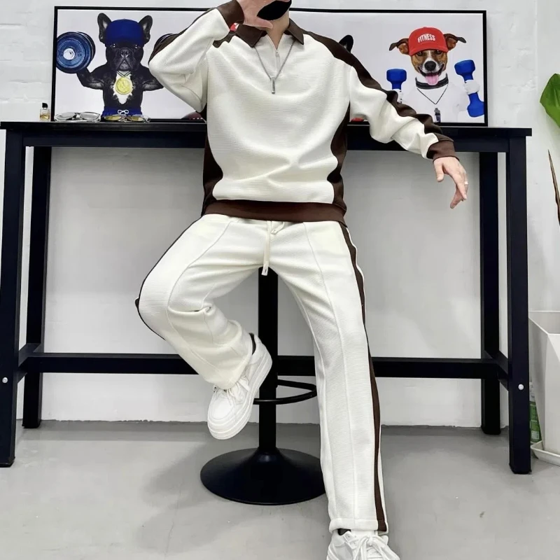 Весенне-осенний корейский стиль, высококачественный костюм-толстовка, мужская мода, красивая рубашка-поло с длинными рукавами, повседневные брюки из двух предметов
Весенне-осенний корейский стиль, высококачественный костюм-толстовка, мужская мода, красивая рубашка-поло с длинными рукавами, повседневные брюки из двух предметов