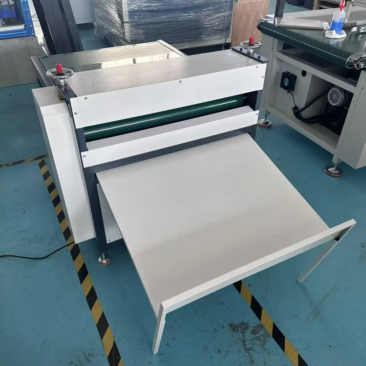 GN-800HP Electric Desktop Flattening Machine, Multi-Function Lamination Roller For Thin Paper, Leather & Shell Materials
GN-800HP Electric Desktop Flattening Machine, Multi-Function Lamination Roller For Thin Paper, Leather & Shell Materials