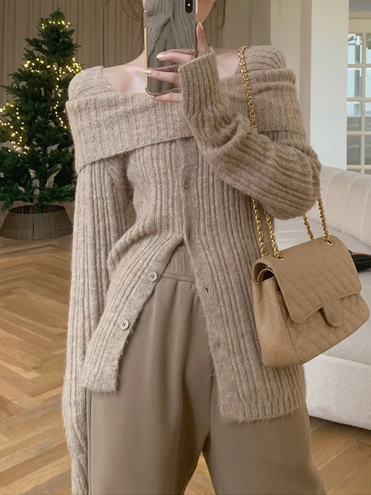 Off Shoulder Sweater Women Sweet Knitted Cardigan Female Elegant Sexy Long Sleeve Knitwear Tops Casual Chic Slim Sweaters E247
Off Shoulder Sweater Women Sweet Knitted Cardigan Female Elegant Sexy Long Sleeve Knitwear Tops Casual Chic Slim Sweaters E247