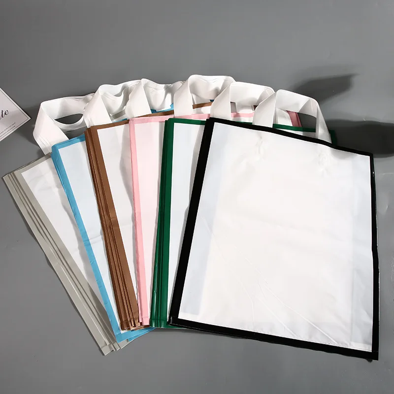 50Pcs Handle Gift Plastic Bag With Gold Frame Thickened Boutique Gift Clothing Shopping Bag and Packaging
50Pcs Handle Gift Plastic Bag With Gold Frame Thickened Boutique Gift Clothing Shopping Bag and Packaging