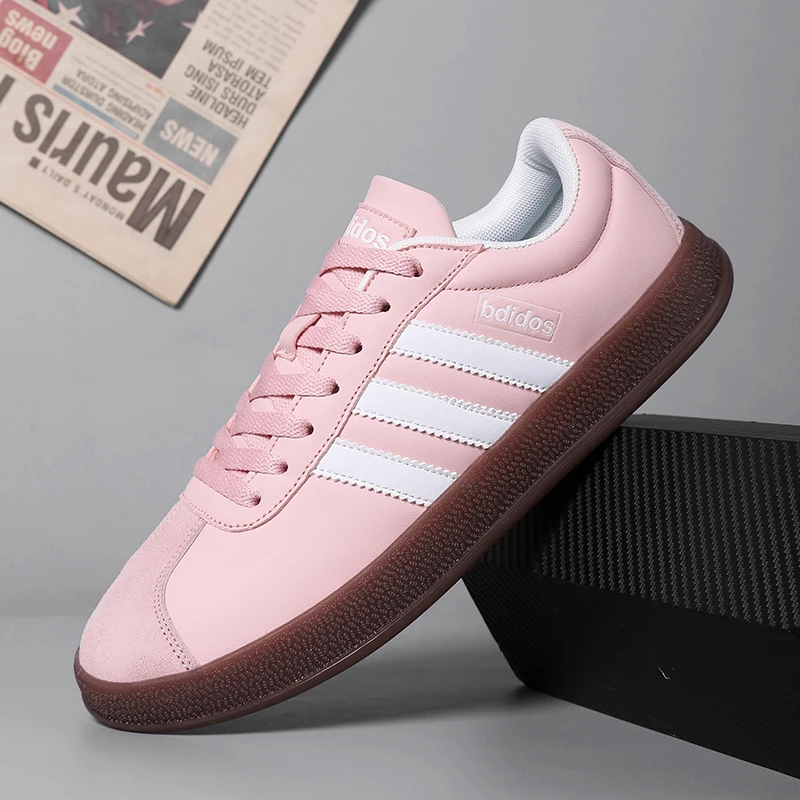 Summer Breathable Comfortable Lightweight High-Quality German TrainingTHead Shoes Rubber Sole No Sound Three Strips Suede Couple
Summer Breathable Comfortable Lightweight High-Quality German TrainingTHead Shoes Rubber Sole No Sound Three Strips Suede Couple