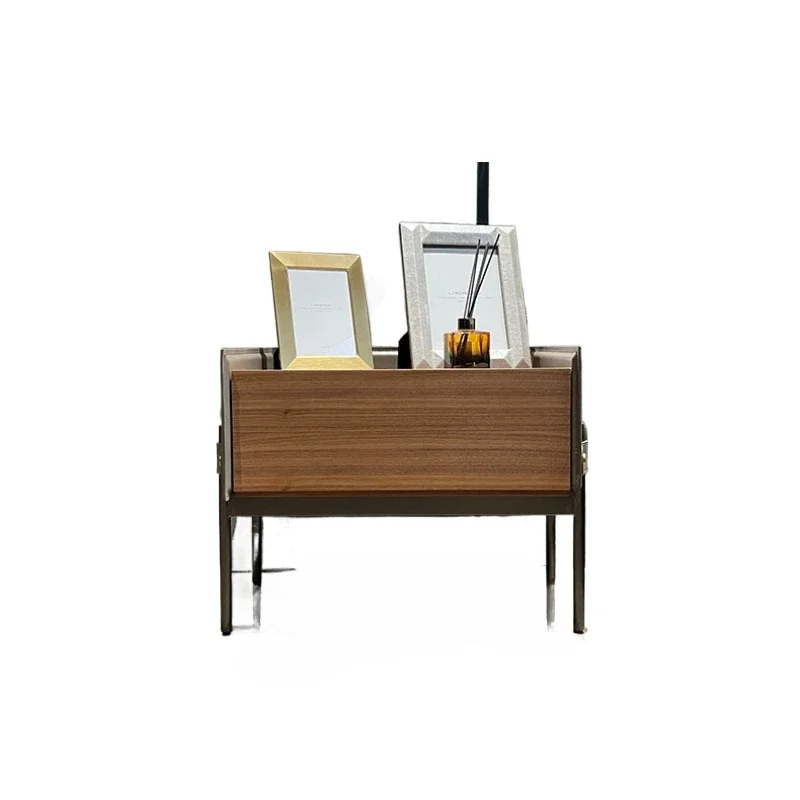 *Italian Minimalist Bedside Table Modern Saddle Leather Light Luxury High-end Bedroom Walnut Bedside Table Designer Furniture
*Italian Minimalist Bedside Table Modern Saddle Leather Light Luxury High-end Bedroom Walnut Bedside Table Designer Furniture