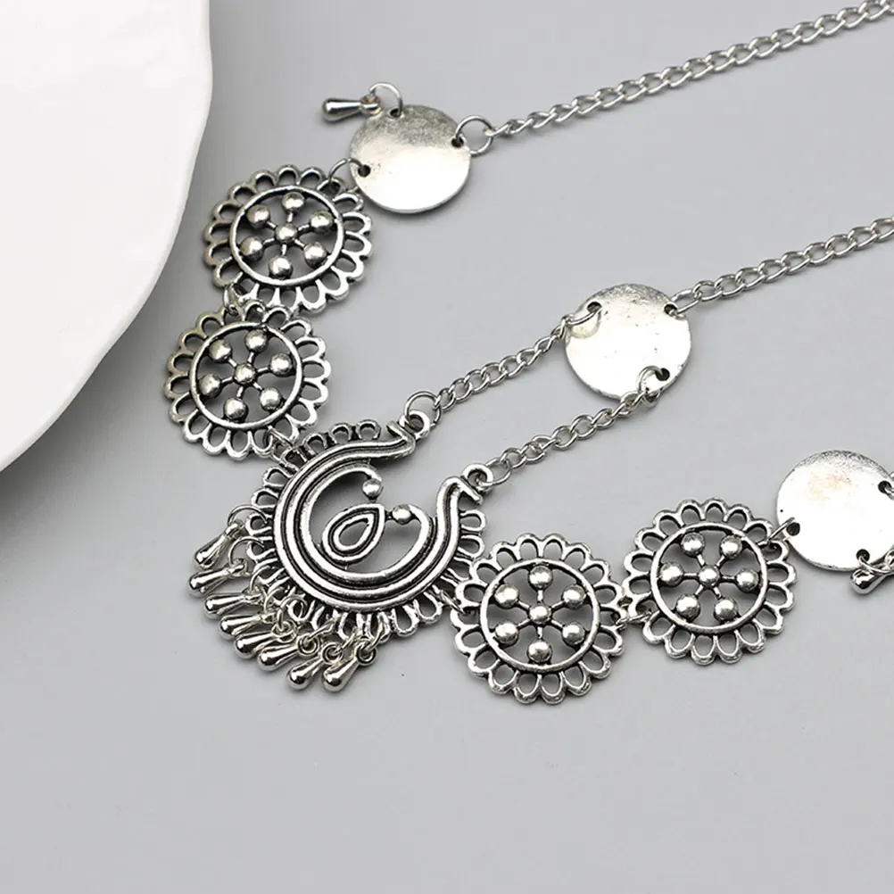 Silver Alloy Vintage Retro Head Chain Headband Headdress for Women Girls Wedding Party Proms Performances Alloy Headbands
Silver Alloy Vintage Retro Head Chain Headband Headdress for Women Girls Wedding Party Proms Performances Alloy Headbands