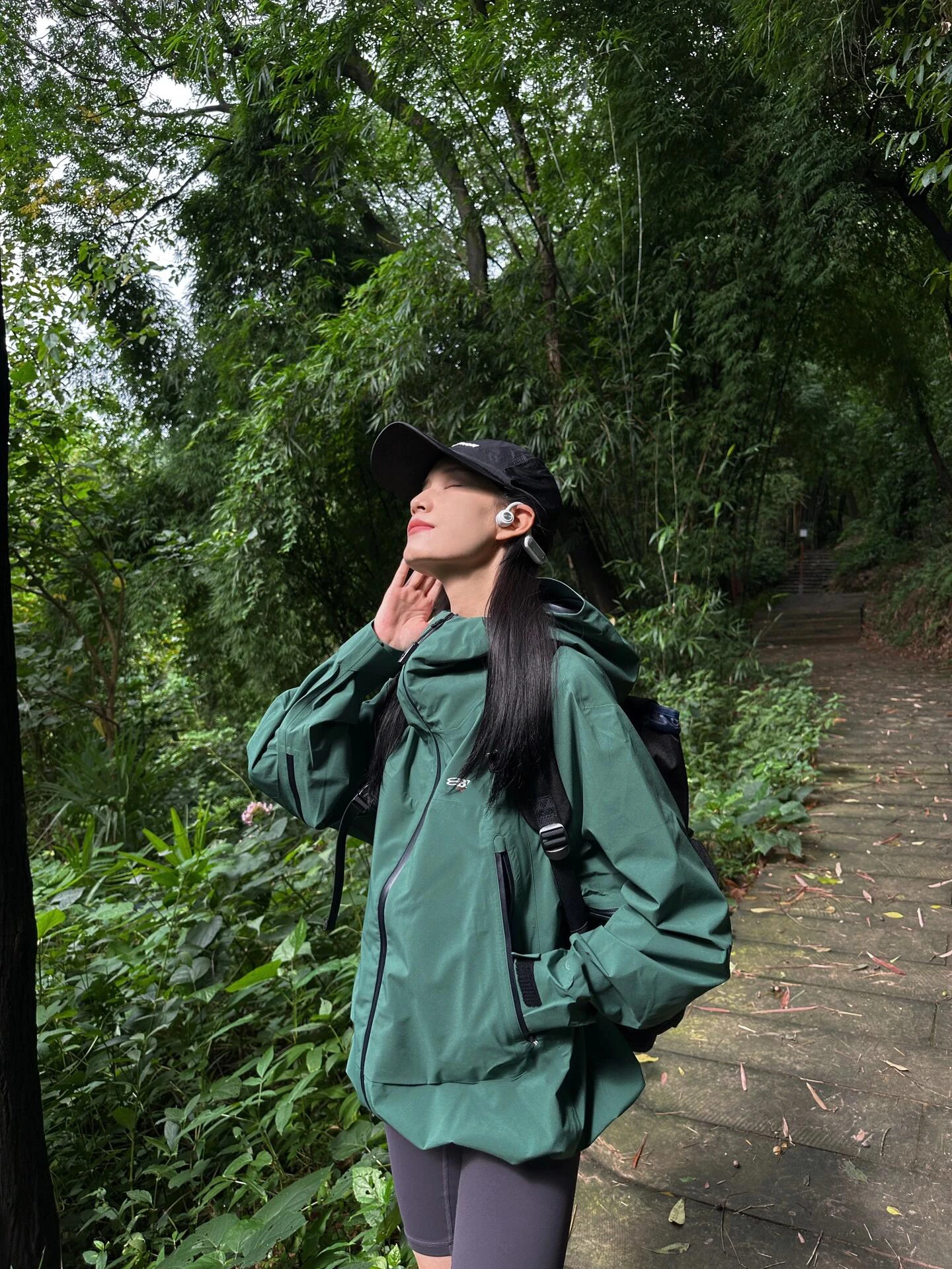 American Sle een Outdoor Climbing Jaet Men's Women's Spring Autumn Waterproof Workwear Functional Coat Mountain Suit
American Sle een Outdoor Climbing Jaet Men's Women's Spring Autumn Waterproof Workwear Functional Coat Mountain Suit