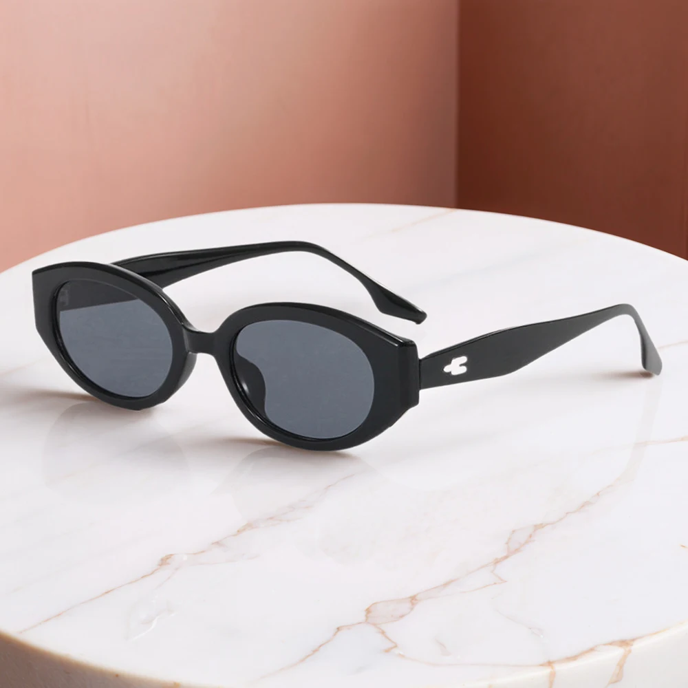 Fashion Cat Eye Women Sunglasses Classic Oval Ladies Sun Glasses Trendy Summer Driving Travelling Shades
Fashion Cat Eye Women Sunglasses Classic Oval Ladies Sun Glasses Trendy Summer Driving Travelling Shades