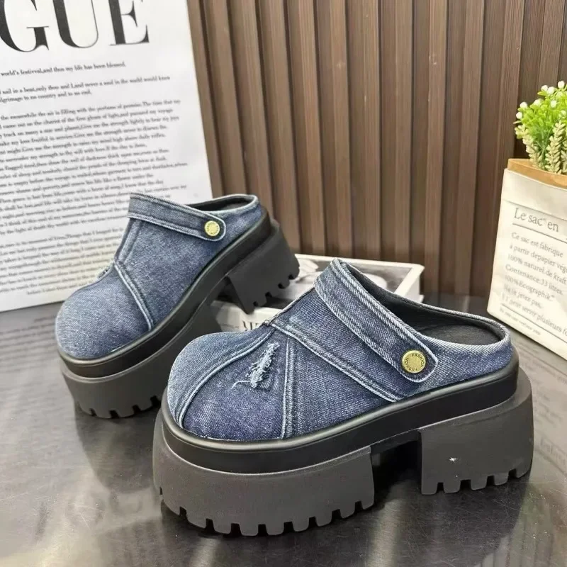 Hot Sale 2025 Summer Women's Slippers Denim Round Toe Sandals Chunky Mid Heel Closed Toe Outdoor Casual Slip on Female Shoes
Hot Sale 2025 Summer Women's Slippers Denim Round Toe Sandals Chunky Mid Heel Closed Toe Outdoor Casual Slip on Female Shoes