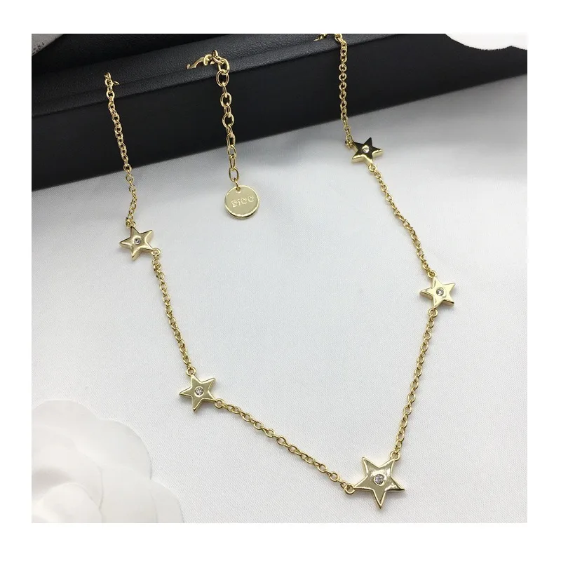 Retro Necklace Women's Light Luxury Hot-selling Letter Necklace
Retro Necklace Women's Light Luxury Hot-selling Letter Necklace