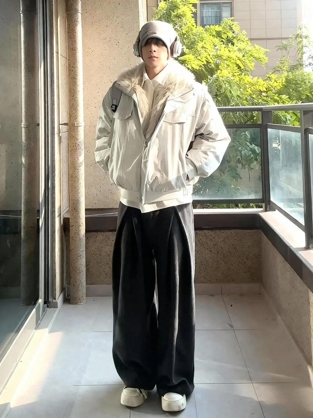 Bla Pleated Men's A-Line Casual Pants Autumn Winter High-End Feeling Old Money Sle American Wide Leg Leisure Trousers
Bla Pleated Men's A-Line Casual Pants Autumn Winter High-End Feeling Old Money Sle American Wide Leg Leisure Trousers