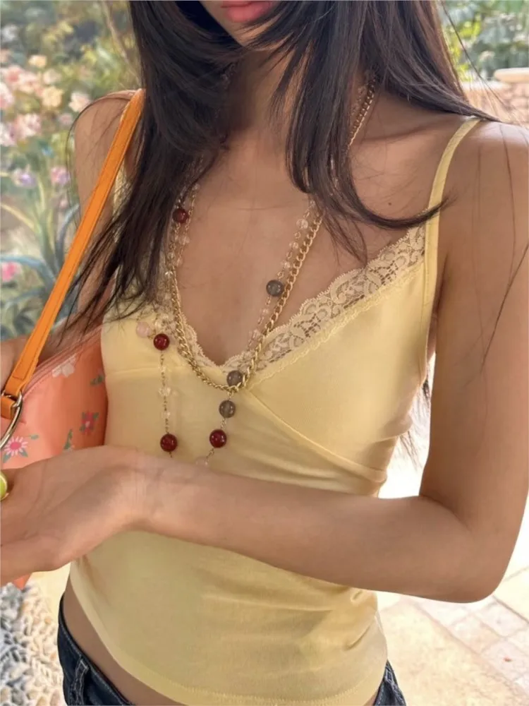 Sexy Lace Trim V-neck Tank Tops Women Summer New Casual Solid Preppy Style Slim Sleeveless Vests Sweet Cute Cropped Camisole Y2K
Sexy Lace Trim V-neck Tank Tops Women Summer New Casual Solid Preppy Style Slim Sleeveless Vests Sweet Cute Cropped Camisole Y2K