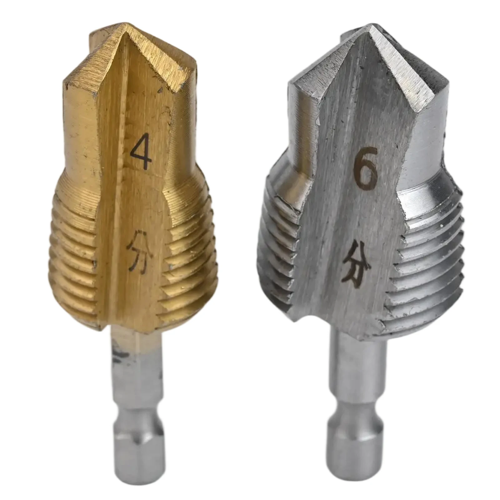 2Pcs Three-Blade Thread Drill Bit PPR Lifting Drill Bit Hexagon Shank Water Pipe Internal Thread Opener For 4-point 6-point Pipe
2Pcs Three-Blade Thread Drill Bit PPR Lifting Drill Bit Hexagon Shank Water Pipe Internal Thread Opener For 4-point 6-point Pipe