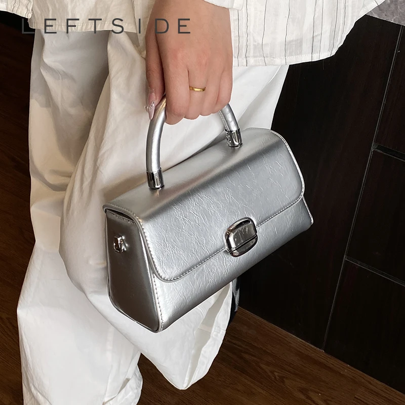 LEFTSIDE Short Handle PU Leather Crossbody Bags for Women 2025 Luxury Trend Y2K Ladies Silver Shoulder Bag square Handbags
LEFTSIDE Short Handle PU Leather Crossbody Bags for Women 2025 Luxury Trend Y2K Ladies Silver Shoulder Bag square Handbags