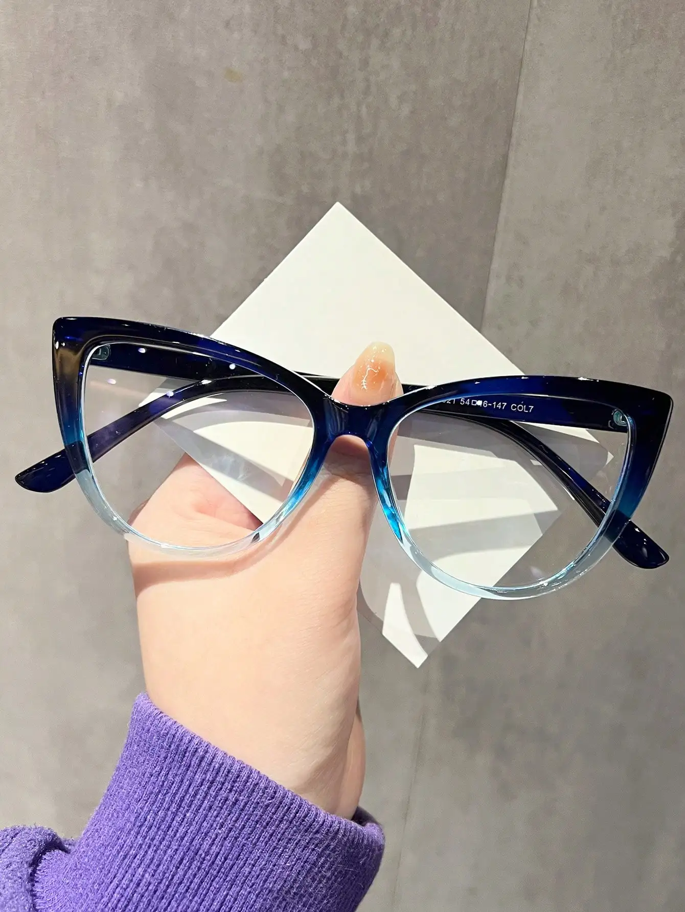 1pc/2pcs/3pcs & Anti-Fatigue Clear Lens Fashion Leopard Print Cat Eye Glasses, Suitable For Daily Use On Computer, TV, Games, Smartphones
1pc/2pcs/3pcs & Anti-Fatigue Clear Lens Fashion Leopard Print Cat Eye Glasses, Suitable For Daily Use On Computer, TV, Games, Smartphones