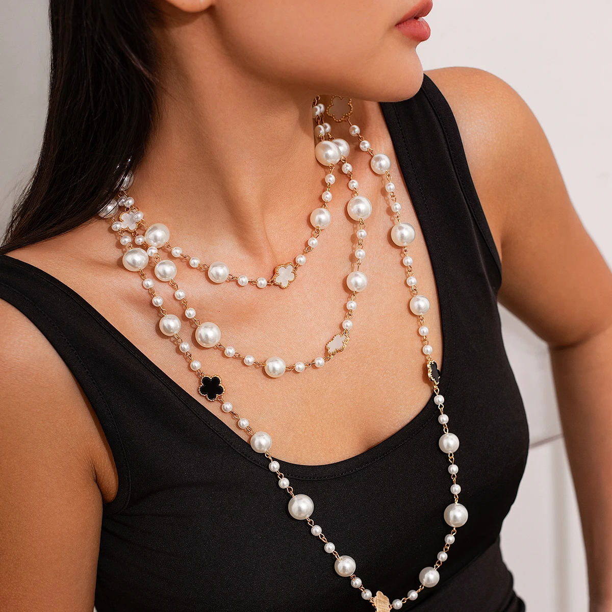 IngeSight.Z Elegant Temperament Multilayer Imitation Pearl Flowers Beads Necklace for Women Charm Adjustable Long Chain Jewelry
IngeSight.Z Elegant Temperament Multilayer Imitation Pearl Flowers Beads Necklace for Women Charm Adjustable Long Chain Jewelry