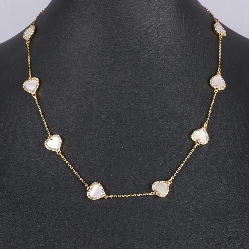 KS European and American Simple and Beautiful Versatile Love Shell Inlaid Zircon Heart Necklace
KS European and American Simple and Beautiful Versatile Love Shell Inlaid Zircon Heart Necklace
