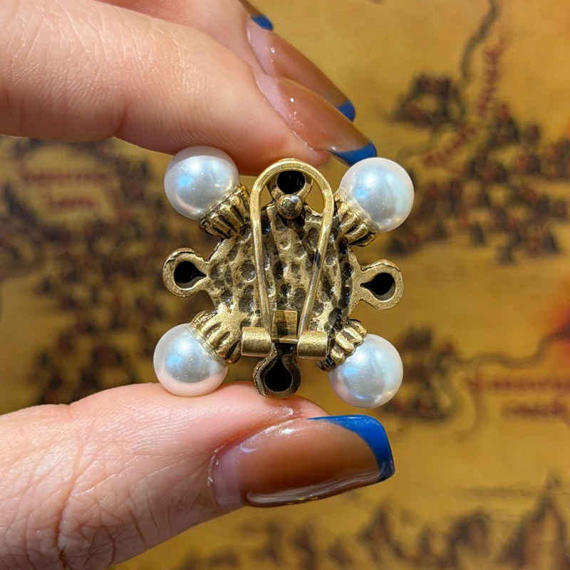 Vintage Ancient Coins Pearl Earring Jewelry Luxury Stud Trends 2026 Brands Antique Gold Plated Designer Dubai For Women Evening
Vintage Ancient Coins Pearl Earring Jewelry Luxury Stud Trends 2026 Brands Antique Gold Plated Designer Dubai For Women Evening