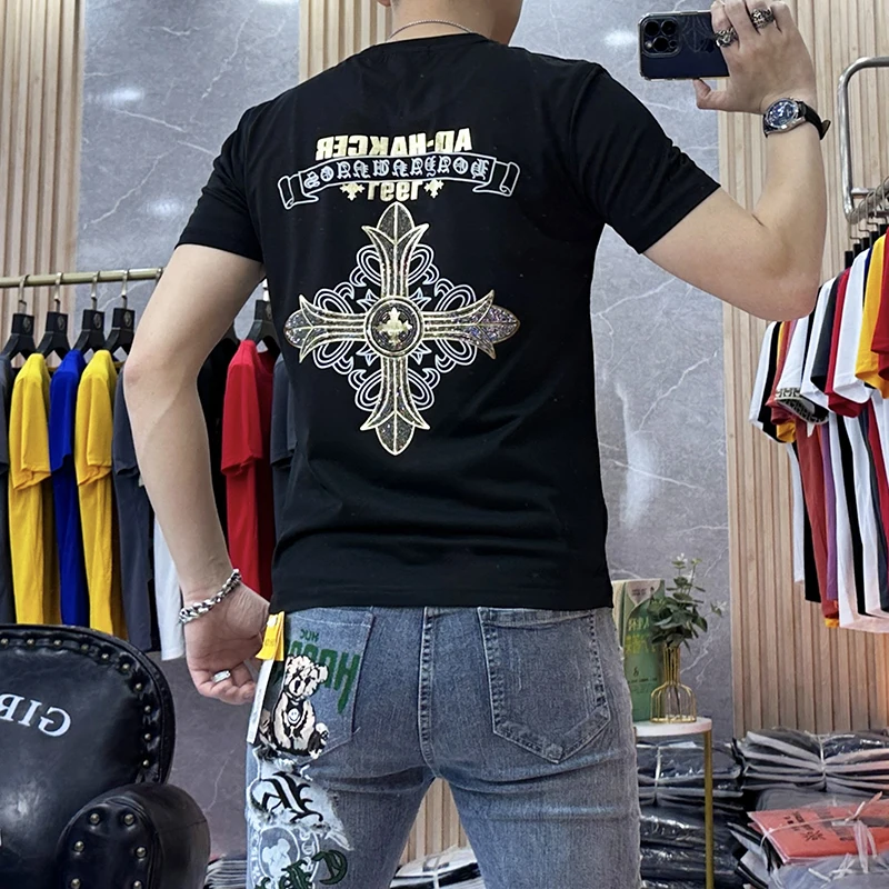 2024 Summer New Product Men's Letter Embroidery Fashion Brand Round Neck Short Sleeve T-shirt Men's Fashion
2024 Summer New Product Men's Letter Embroidery Fashion Brand Round Neck Short Sleeve T-shirt Men's Fashion