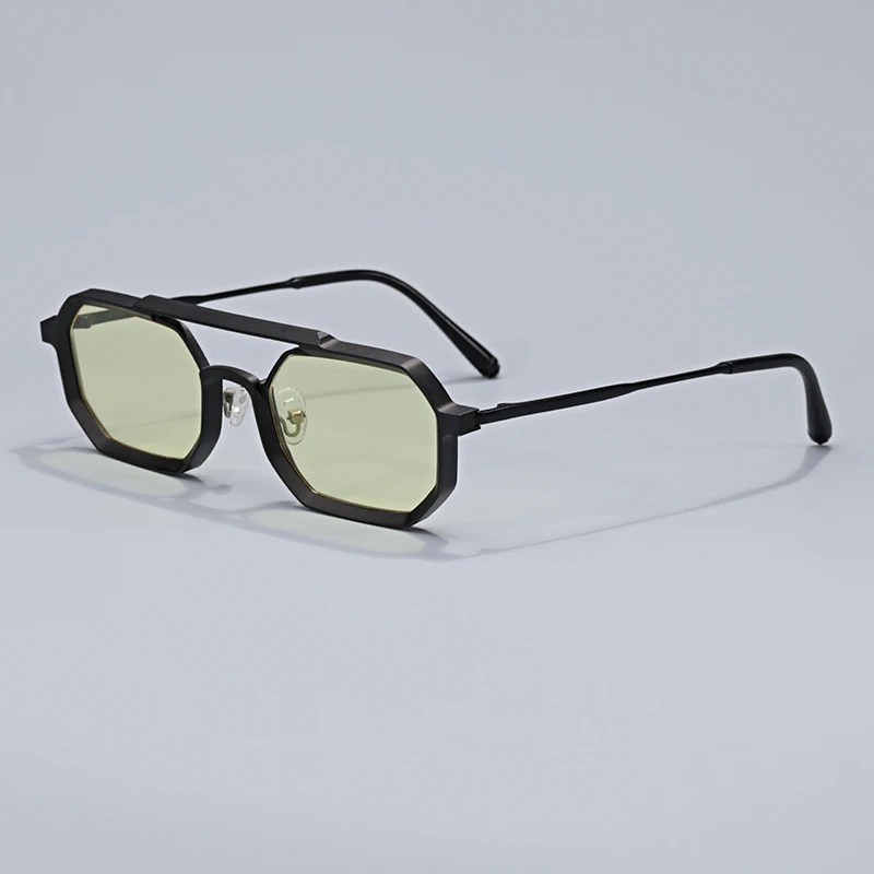 High Quality Doouble Bridge Alloy Sunglasses Men Women Luxury brand Designer eyeglasses Trendy personalized Outdoor UV400
High Quality Doouble Bridge Alloy Sunglasses Men Women Luxury brand Designer eyeglasses Trendy personalized Outdoor UV400