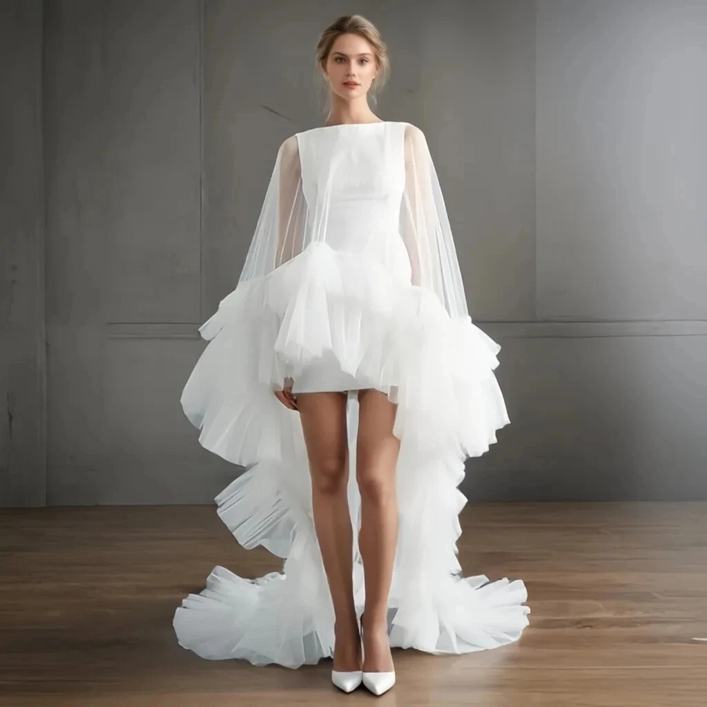 Customized Tulle Cloak Short Front Long Back Ruffles Bride Capes Bridal Coat Wedding Accessory
Customized Tulle Cloak Short Front Long Back Ruffles Bride Capes Bridal Coat Wedding Accessory