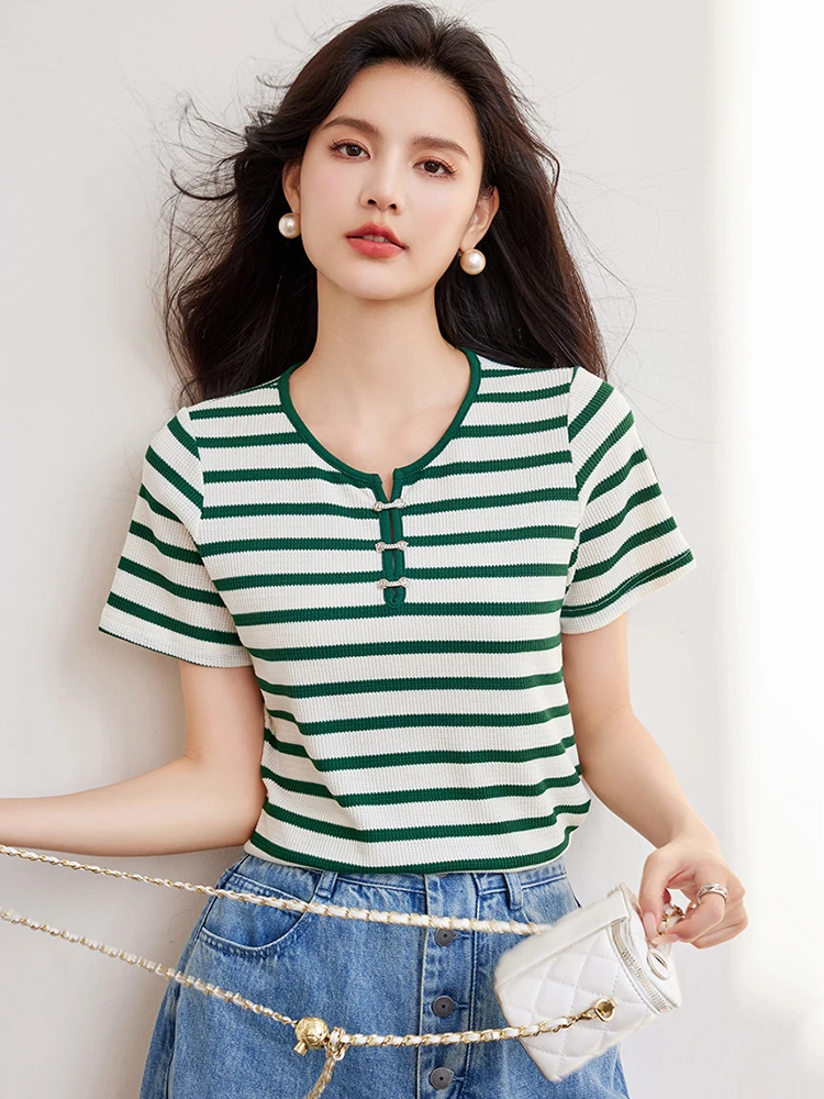 2025 Summer New Short Sleeve Striped T-Shirt Women's Design Sense Niche Tops Fashion Round Neck T-shirt
2025 Summer New Short Sleeve Striped T-Shirt Women's Design Sense Niche Tops Fashion Round Neck T-shirt