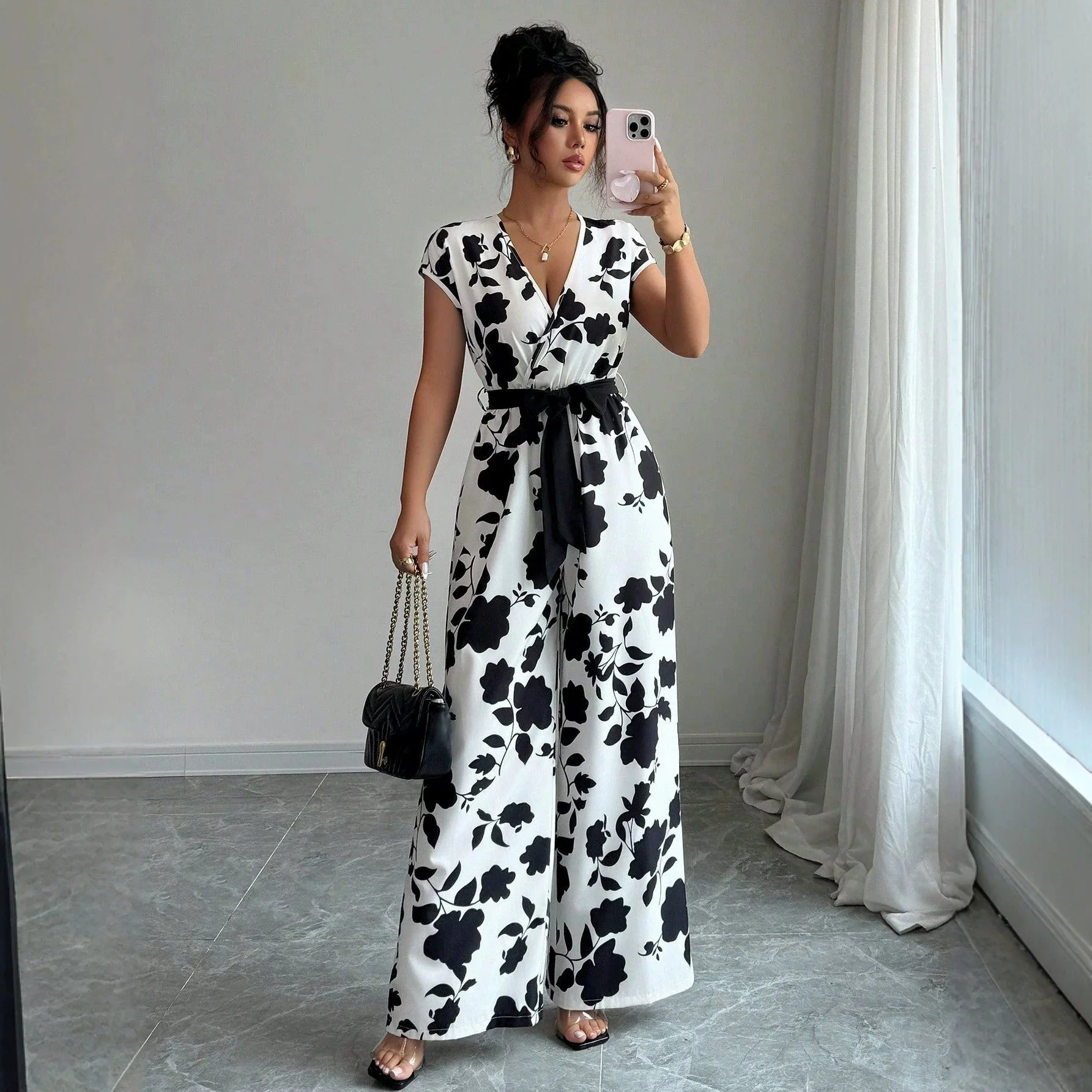 New Black Printed Jumpsuit With White Background, Sleeveless And With A Waist Tie Dresses For Women Robe Maxi Midi
New Black Printed Jumpsuit With White Background, Sleeveless And With A Waist Tie Dresses For Women Robe Maxi Midi