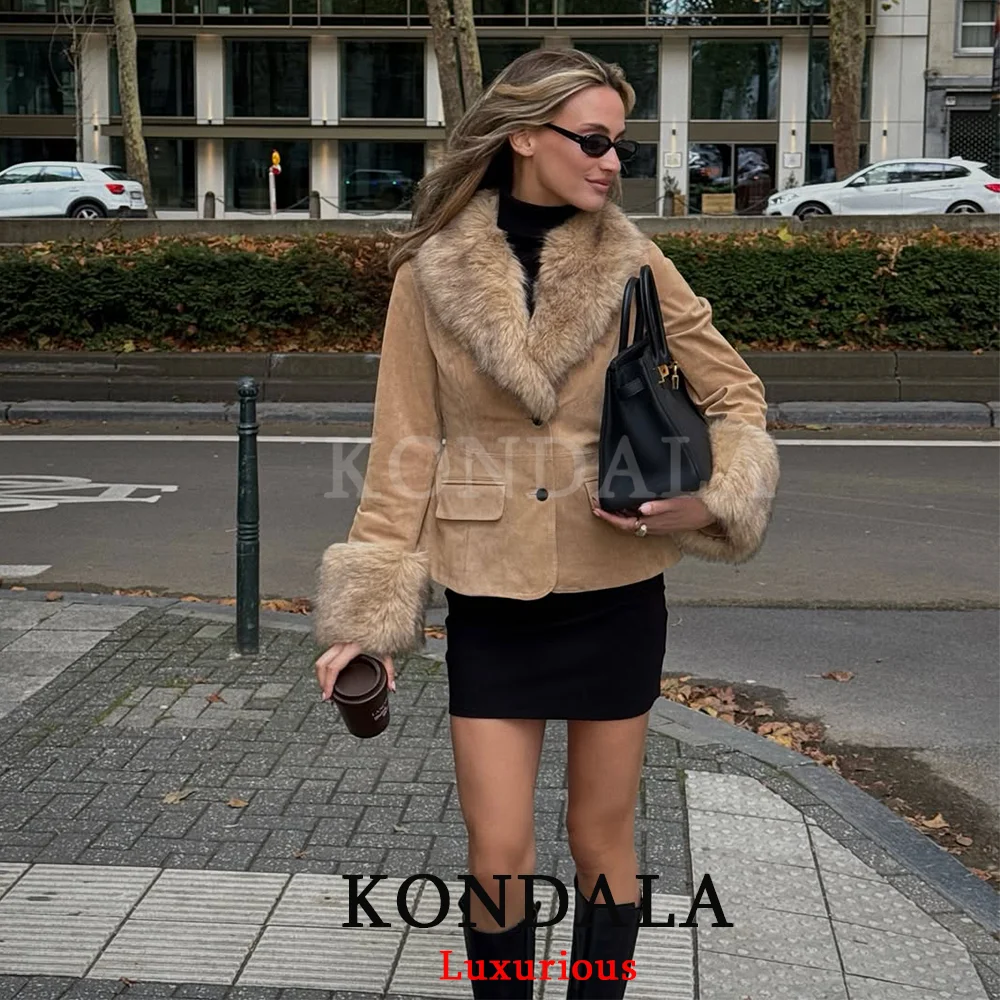 KONDALA повседневные шикарные меховые лоскутные куртки цвета хаки, женские теплые пальто с длинным рукавом и v-образным вырезом, пуговицами и карманами, мода 2025 г., осень-зима
KONDALA повседневные шикарные меховые лоскутные куртки цвета хаки, женские теплые пальто с длинным рукавом и v-образным вырезом, пуговицами и карманами, мода 2025 г., осень-зима