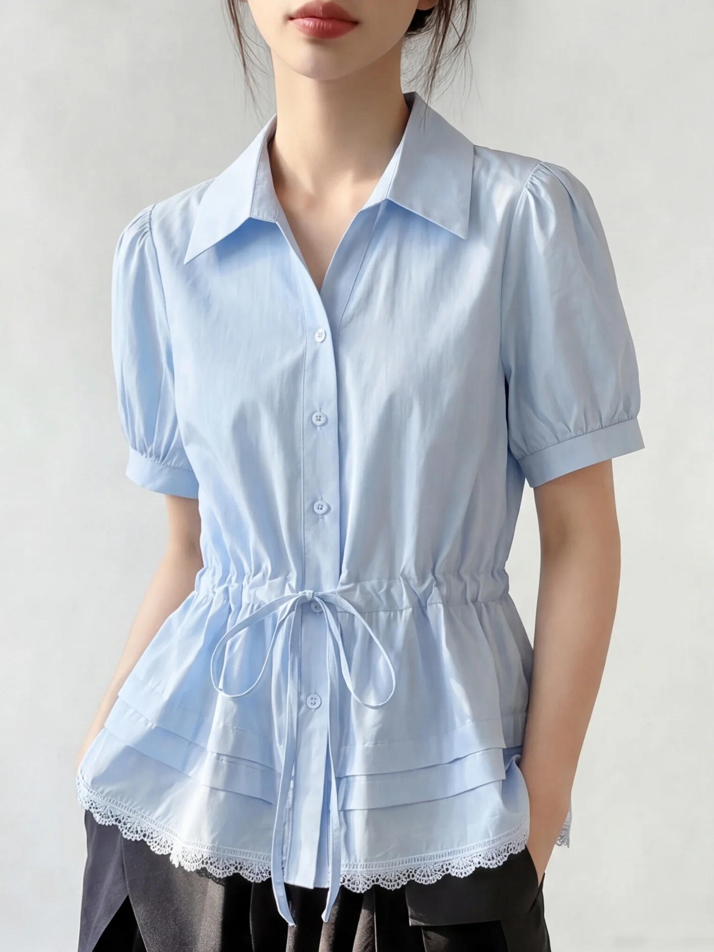 Women's Drawstring Waist Bubble Sleeve Neck Shirt Summer Short Sleeve Lace Hem Splice Regular Shoulder Top Commute Style
Women's Drawstring Waist Bubble Sleeve Neck Shirt Summer Short Sleeve Lace Hem Splice Regular Shoulder Top Commute Style