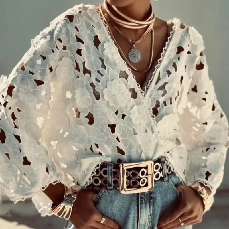 Fall/Winter 2025 New Hot Sale Elegant Three-dimensional Lace Flower V-Neck Cutout Long Sleeve Shirt
Fall/Winter 2025 New Hot Sale Elegant Three-dimensional Lace Flower V-Neck Cutout Long Sleeve Shirt
