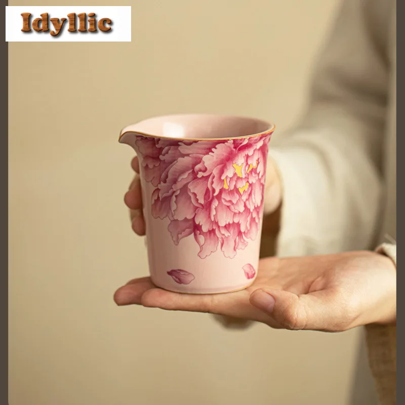 200ml Peony Powder Ru Kiln Tea Pitcher Tea Divider Serving Cup Cha Hai Dispenser Justice Cup Fair Mug Tea Ceremony Supplies Gift
200ml Peony Powder Ru Kiln Tea Pitcher Tea Divider Serving Cup Cha Hai Dispenser Justice Cup Fair Mug Tea Ceremony Supplies Gift