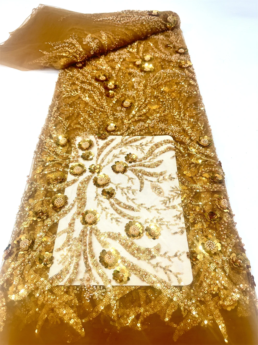 Wholesale Fashion French Embroidery Beaded Tulle Lace Fabric High Quality African Nigerian Sequin Lace Fabric for Wedding Dress
Wholesale Fashion French Embroidery Beaded Tulle Lace Fabric High Quality African Nigerian Sequin Lace Fabric for Wedding Dress