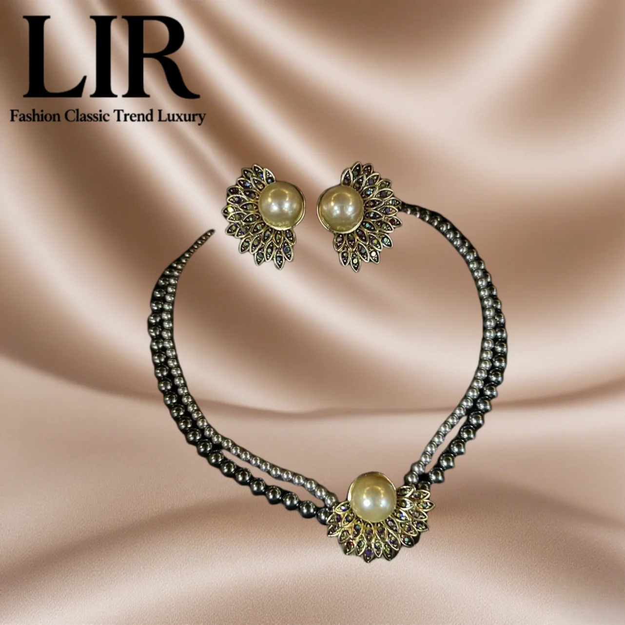 LIR 2025 New Retro Sunflower Jewelry Set: Women’s Necklace & Earrings, Boost Mature Charm, Trendy Vintage Style 
LIR 2025 New Retro Sunflower Jewelry Set: Women’s Necklace & Earrings, Boost Mature Charm, Trendy Vintage Style