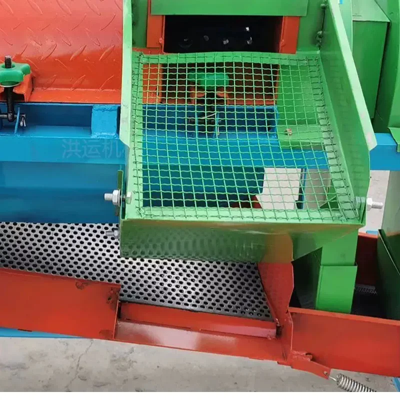 Multifunctional Thresher High Productivity Threshing Machine Farm Processing Tool for Corn Soybean Sorghum Single Fan Customized
Multifunctional Thresher High Productivity Threshing Machine Farm Processing Tool for Corn Soybean Sorghum Single Fan Customized