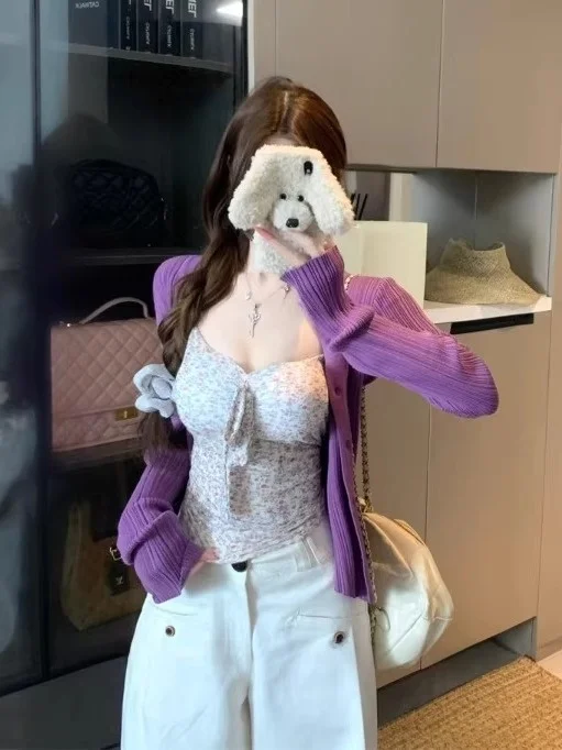 Korean Style Purple Knitted Open Cardigan with Floral Lingerie Tank Top Women's Early Spring Beautiful Two-Piece Set
Korean Style Purple Knitted Open Cardigan with Floral Lingerie Tank Top Women's Early Spring Beautiful Two-Piece Set