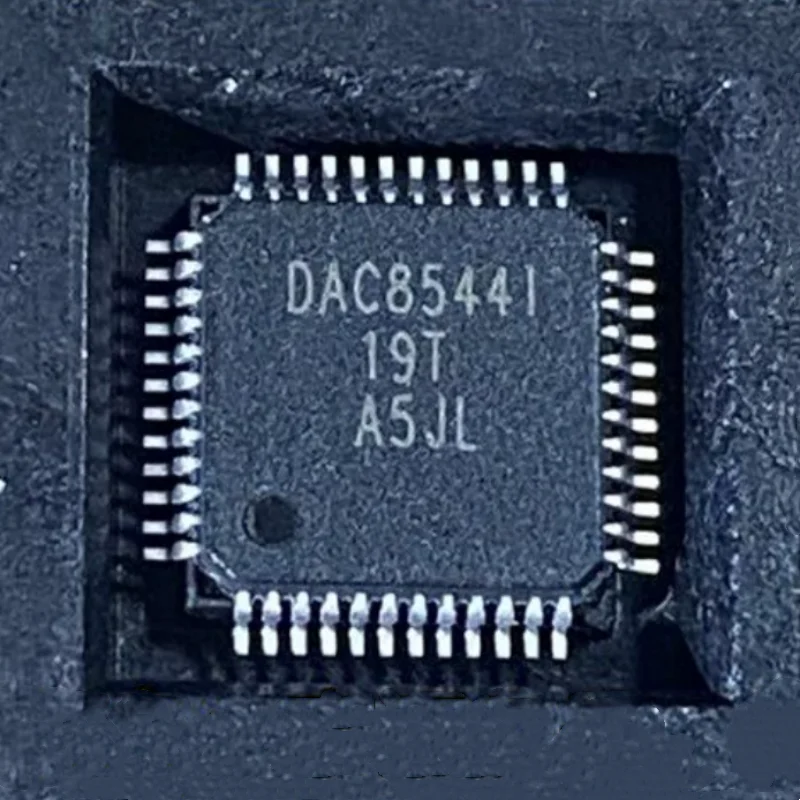 1PCS New DAC8544IPFBR Silk screen DAC8544I QFP48 Analog to Digital Conversion Chip IC
1PCS New DAC8544IPFBR Silk screen DAC8544I QFP48 Analog to Digital Conversion Chip IC
