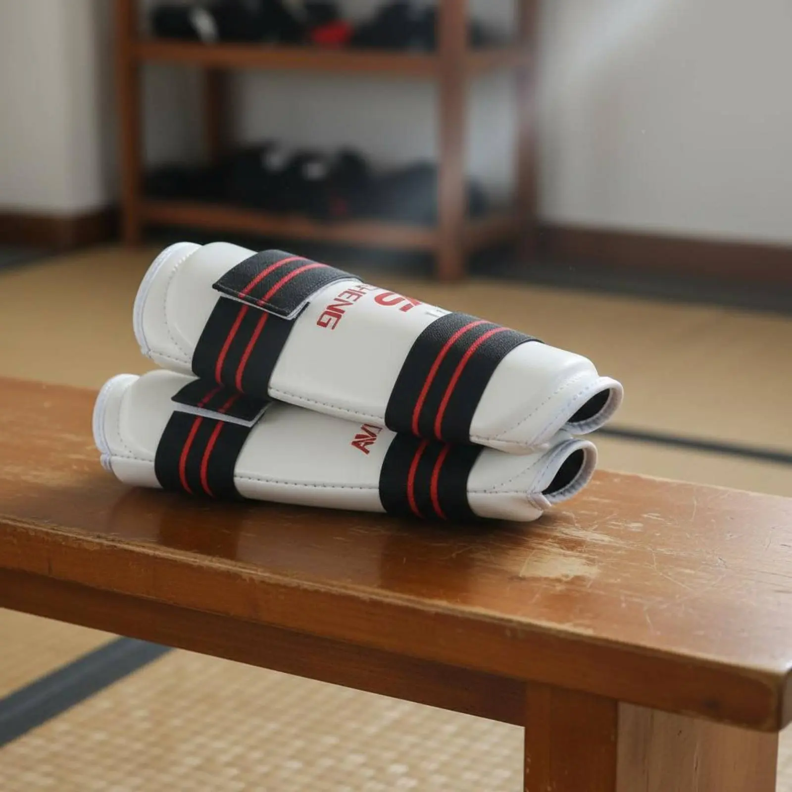 Taekwondo Safety Gear Set Dense Foam Padding Taekwondo Shin and Forelimb Guard Set Karate Sparring Pads Long-Lasting
Taekwondo Safety Gear Set Dense Foam Padding Taekwondo Shin and Forelimb Guard Set Karate Sparring Pads Long-Lasting
