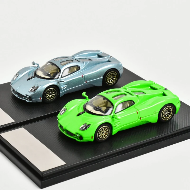 1:64 Scale Simulation Hypercar Alloy Diecast Car Model Static Collectible Ornament Gift New with Original Packaging
1:64 Scale Simulation Hypercar Alloy Diecast Car Model Static Collectible Ornament Gift New with Original Packaging