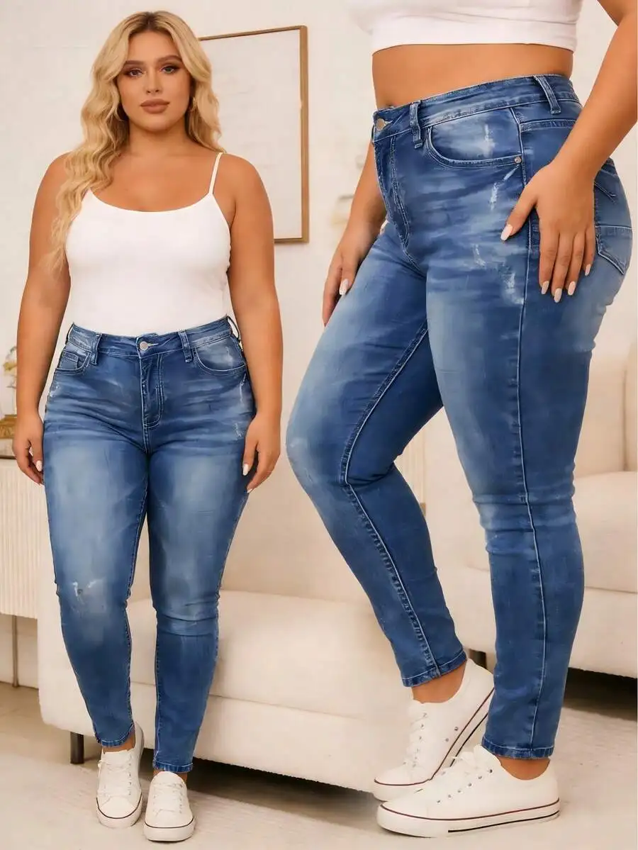 High-Waisted Butt Lifting Skinny Jeans Light Blue Washed Vintage Denim
High-Waisted Butt Lifting Skinny Jeans Light Blue Washed Vintage Denim