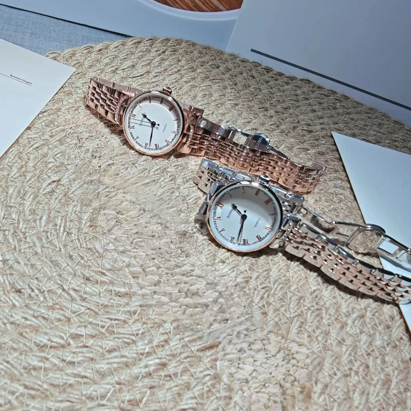 2025Hot Selling Brand Stainless Steel Strap Watch for Women Luxury Gift Quartz Watch Simple and Fashionable Student Quartz Watch
2025Hot Selling Brand Stainless Steel Strap Watch for Women Luxury Gift Quartz Watch Simple and Fashionable Student Quartz Watch