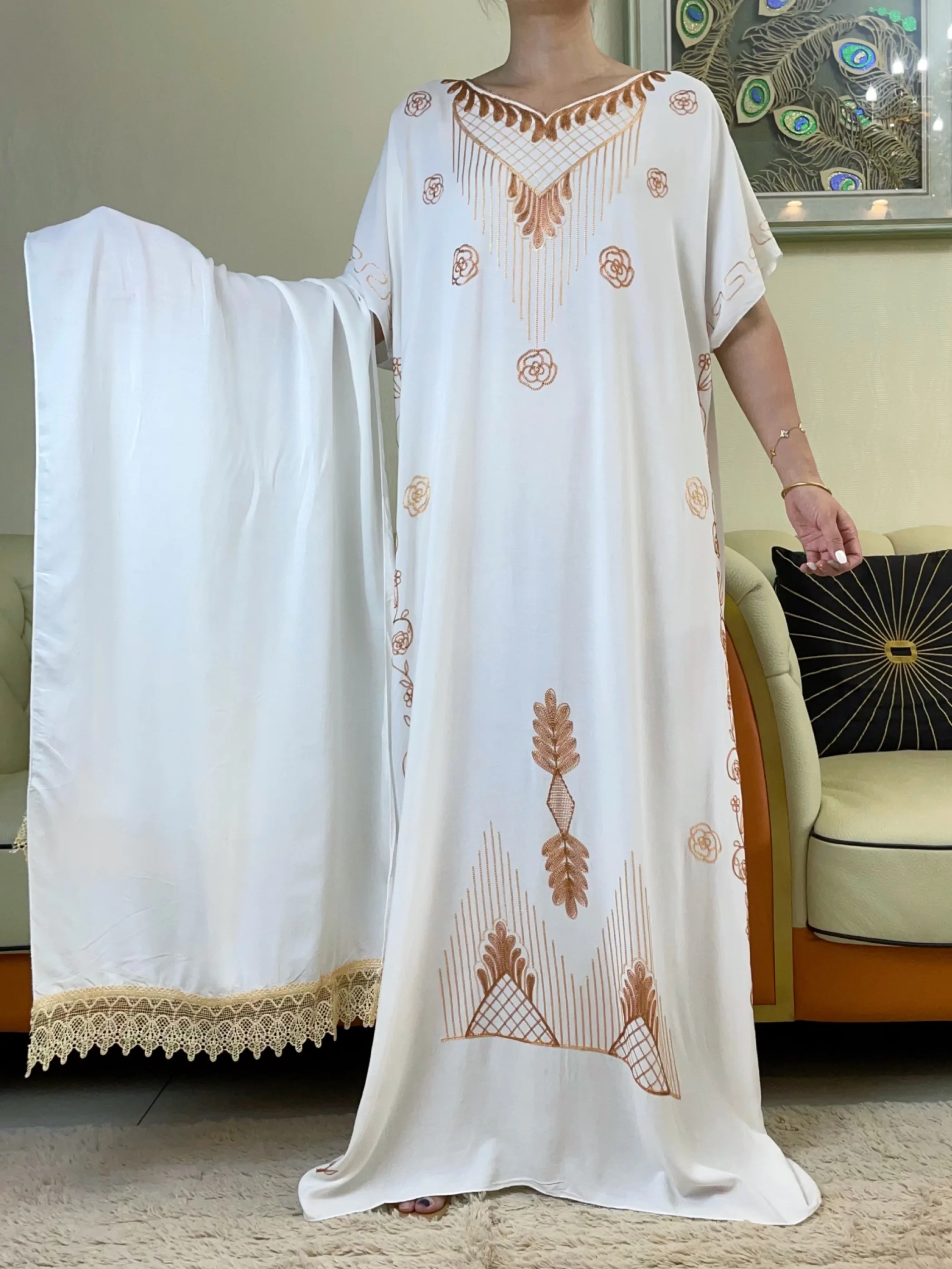 New Dress For Women 2023 Fashion Cotton Square Embroider Loose African Traditional Woman Abaya Nigeria Islam With Big Scarf
New Dress For Women 2023 Fashion Cotton Square Embroider Loose African Traditional Woman Abaya Nigeria Islam With Big Scarf
