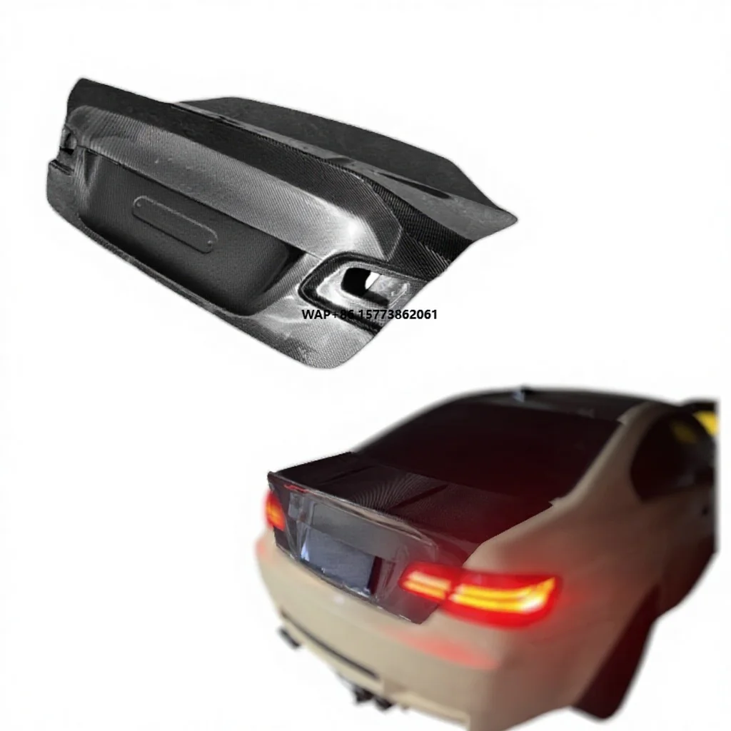 For the M3 E92 Modified CSL Carbon Fiber Trunk Lid Was Replaced with a Carbon Fiber Welded Material.
For the M3 E92 Modified CSL Carbon Fiber Trunk Lid Was Replaced with a Carbon Fiber Welded Material.