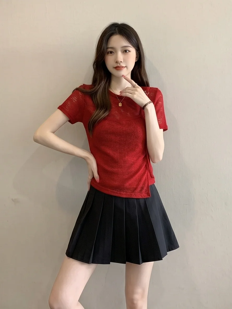 plus Size Red Short Sleeve T-Shirt Women's Summer round Neck Overhead Design Slimming Fake Two-Piece Color Commute Style
plus Size Red Short Sleeve T-Shirt Women's Summer round Neck Overhead Design Slimming Fake Two-Piece Color Commute Style