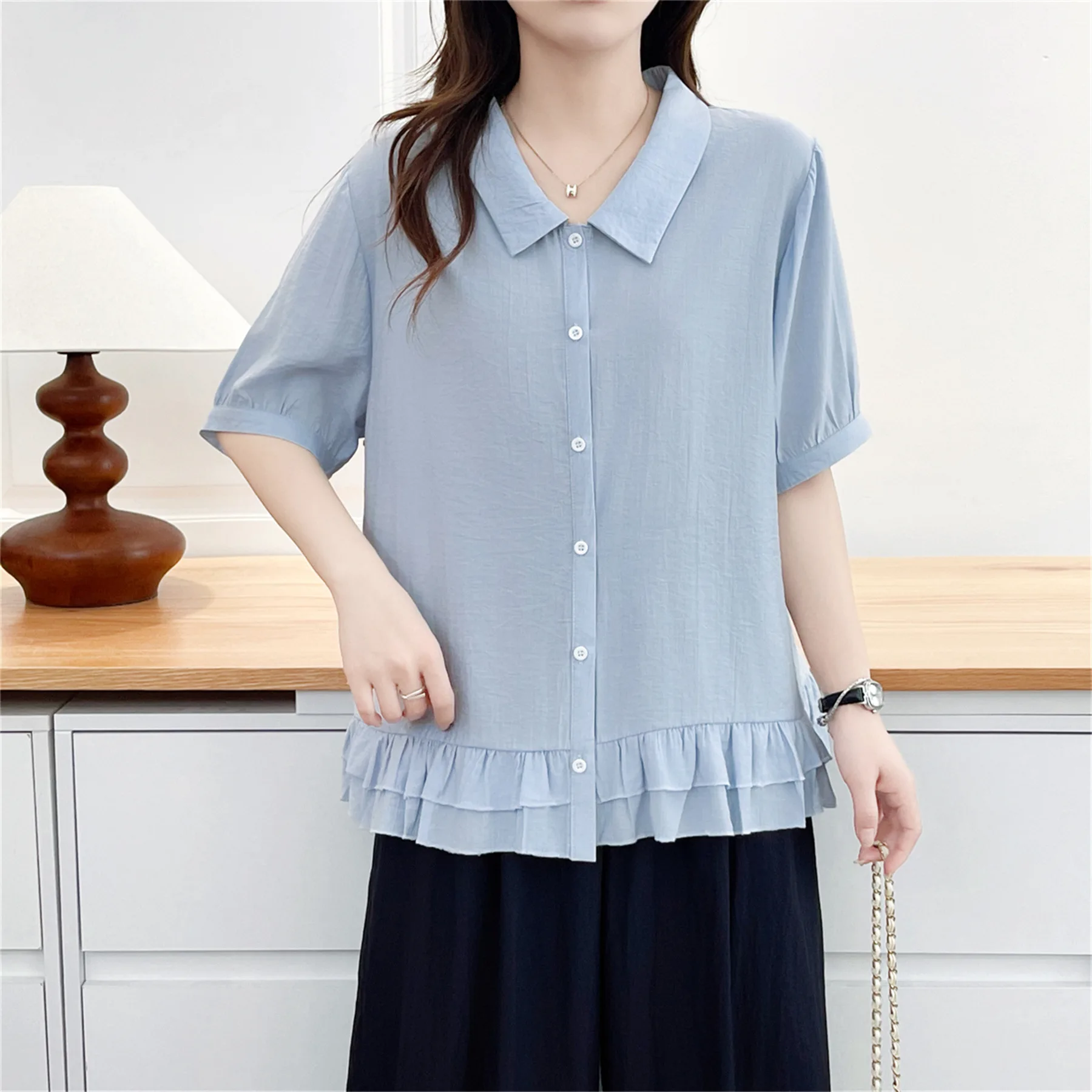2026 Summer Plus Size Thin Ruffle Hem Open Blouse Short Sleeve Simple Daily Loose Shirt Curvy Ladies 8679
2026 Summer Plus Size Thin Ruffle Hem Open Blouse Short Sleeve Simple Daily Loose Shirt Curvy Ladies 8679