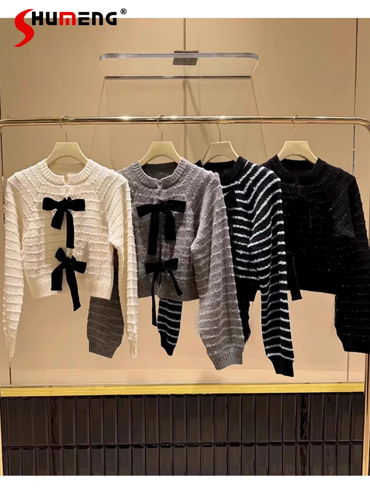Japanese Style Elegant Casual Round Neck Bow Long Sleeve Sweet Cute Versatile Knitted Short Sweater Cardigans for Women Autumn
Japanese Style Elegant Casual Round Neck Bow Long Sleeve Sweet Cute Versatile Knitted Short Sweater Cardigans for Women Autumn
