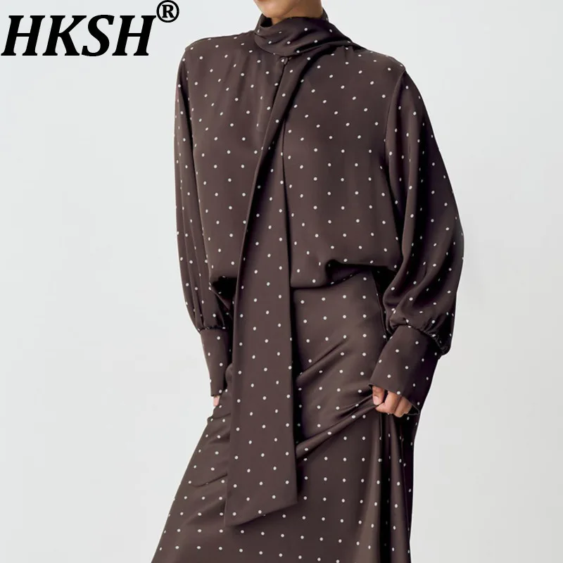 HKSH Spring Autumn New Women's Shirt Polka Dot Long Sleeves Scarf Collar Elegant High-end Bloouse Versatile Fashion Tops HK14235
HKSH Spring Autumn New Women's Shirt Polka Dot Long Sleeves Scarf Collar Elegant High-end Bloouse Versatile Fashion Tops HK14235