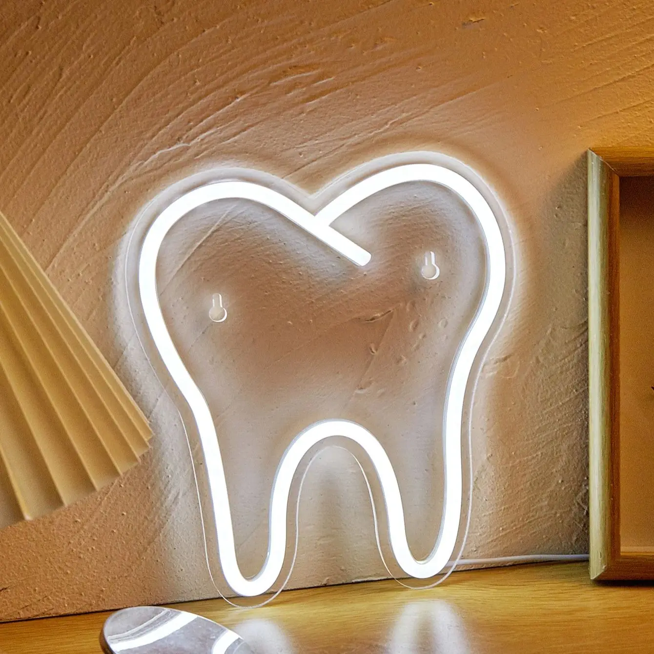 Chi-buy LED Neon Wisdom Tooth USB Powered Neon Signs Night Light 3D Wall Art Bedroom Room Decor Lamp Signs Birthday Gift
Chi-buy LED Neon Wisdom Tooth USB Powered Neon Signs Night Light 3D Wall Art Bedroom Room Decor Lamp Signs Birthday Gift