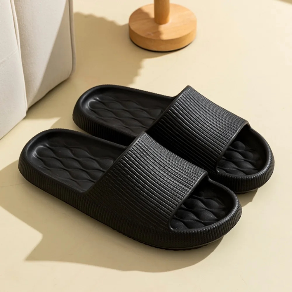 Non-slip Thick Sole Slippers Summer Style Height Increasing Bathroom Slippers Comfort Platform Sole Slippers For Men and Women
Non-slip Thick Sole Slippers Summer Style Height Increasing Bathroom Slippers Comfort Platform Sole Slippers For Men and Women